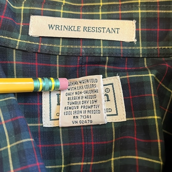 L.L. Bean Navy Blue Tartan Plaid Button Down Cotton Shirt Wrinkle Resistant XL - Picture 8 of 13